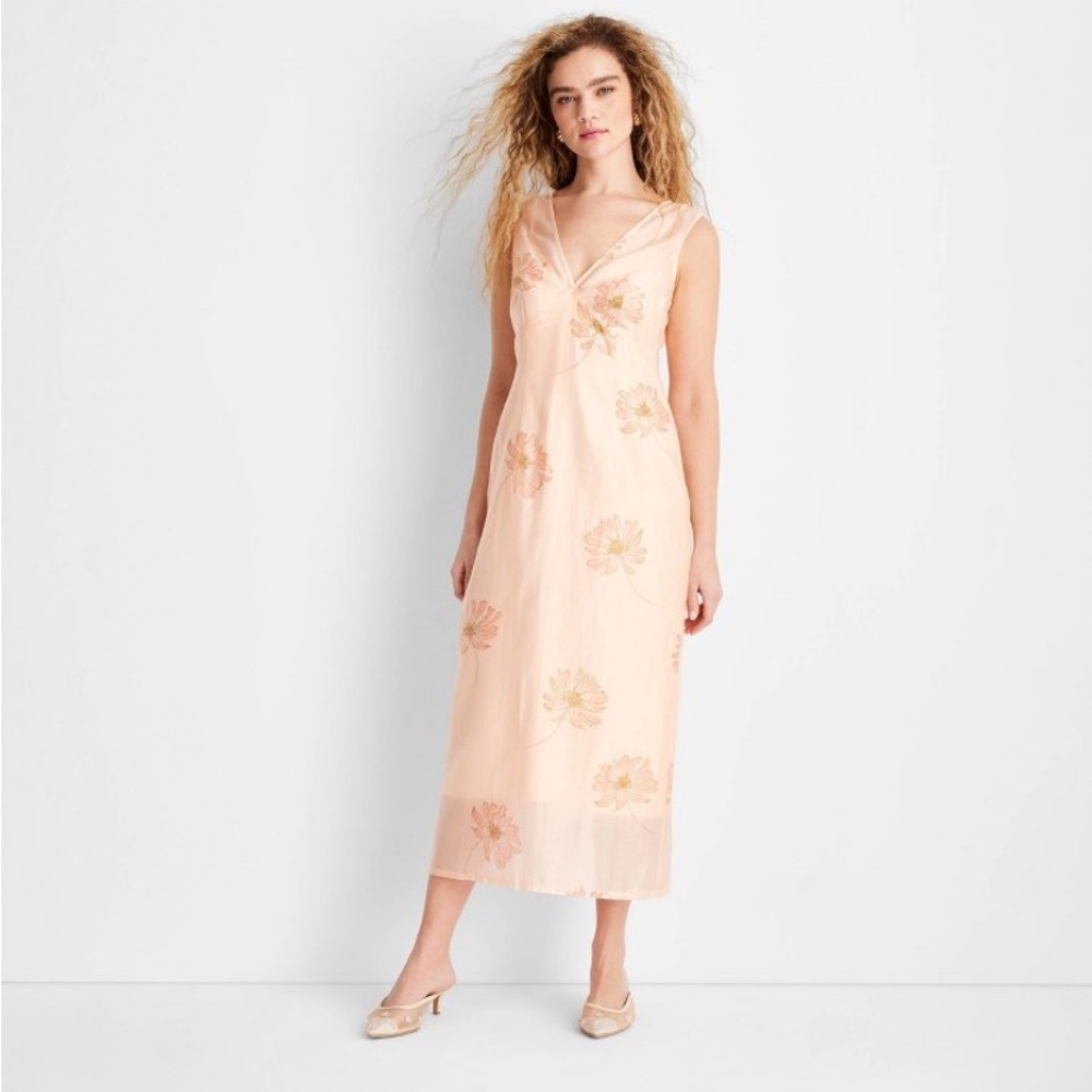 Women's Slip Midi Dress - Future Collective
Light Pink Floral 4 NWT